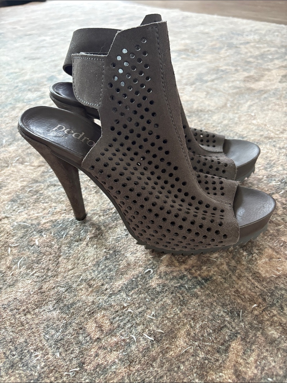 Pedro Garcia Gray Sophia Suede Perforated Slingback Booties Size 39 1/2